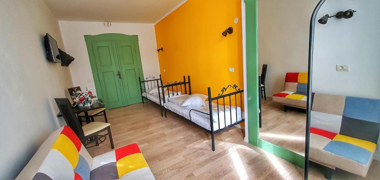 Casa Crown Hotell Braşov Eksteriør bilde