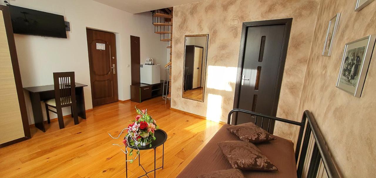 Casa Crown Hotell Braşov Eksteriør bilde
